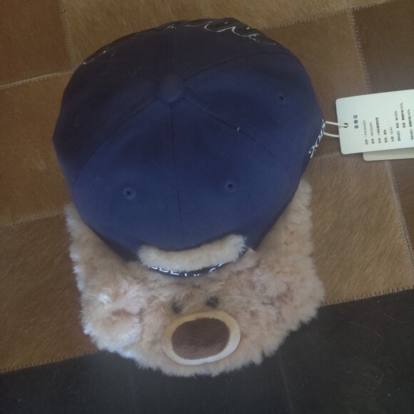 13DE Marzo Bear Hat OS New - Picture 3 of 5